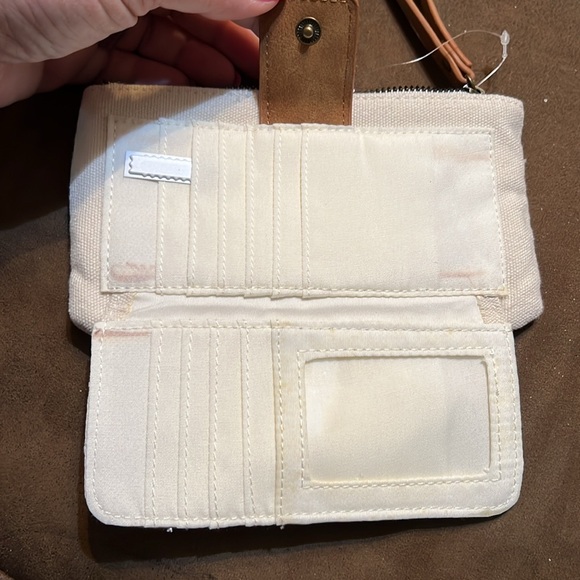 NWT True Craft Wristlet - Picture 4 of 12